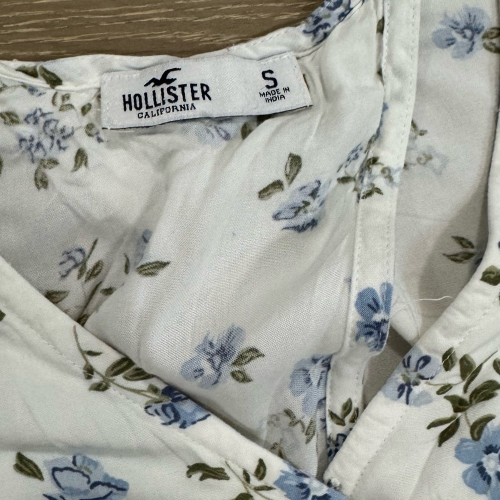 HOLLISTER 2PIECE SET - Picture 14 of 14